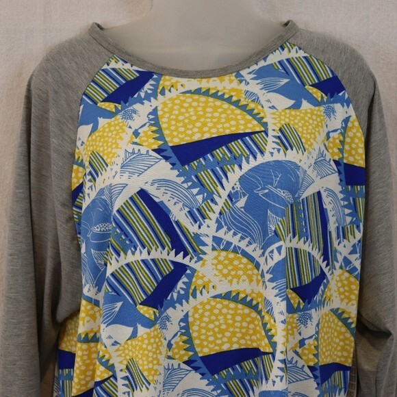 Lularoe Randy Raglan Tshirt Super Soft Gray Sleeve Colorful Geometric 2X - Picture 2 of 14
